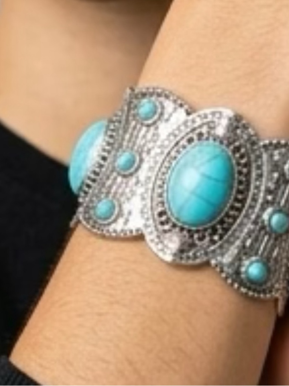 BOHO VINTAGE Southwest STYLE Turquoise Stone Bracelet